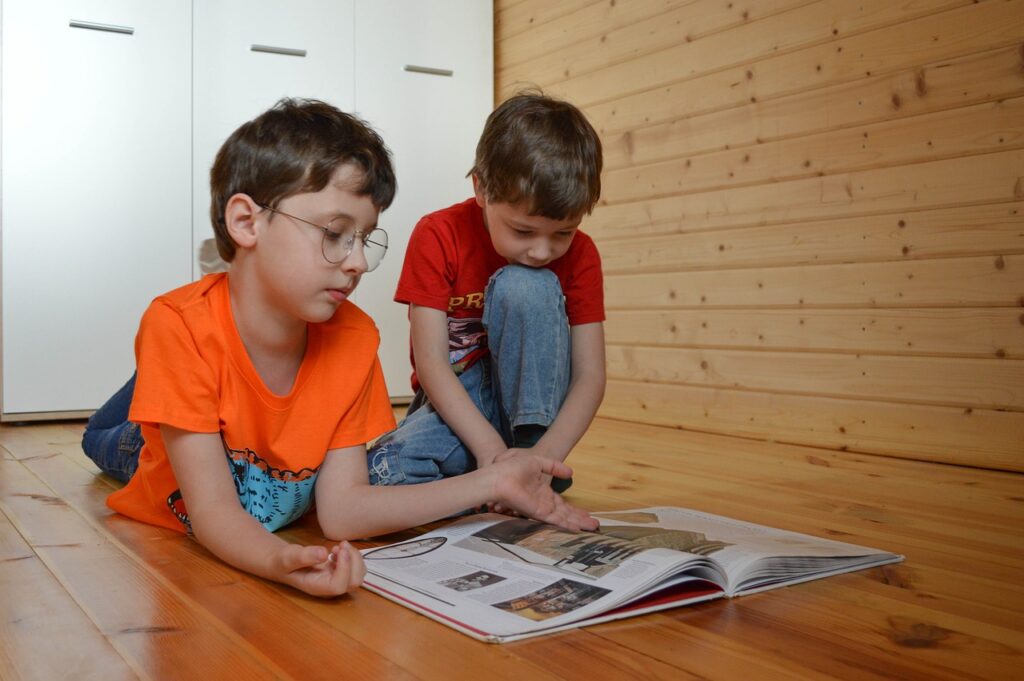 Comment École Directe aide les femmes à gérer l’éducation de leurs enfants ?